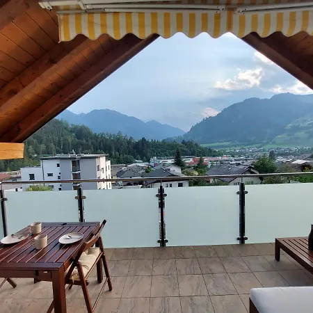 Zirmweber-haus * Sankt Johann im Pongau